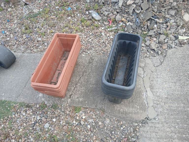 Set of Terracotta & Grey Plastic Garden Planters