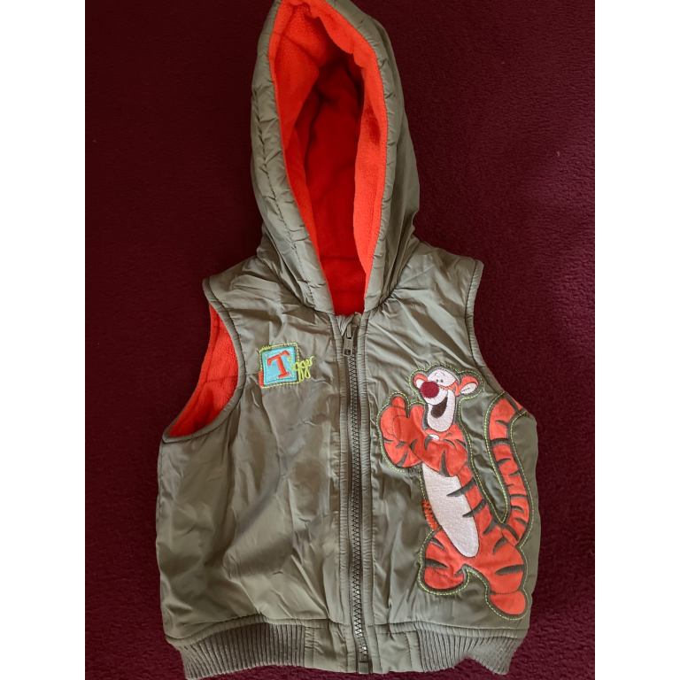 🧸 Disney Tigger Baby Gilet/Jacket – Size Up to 18 Months – Excellent Condition