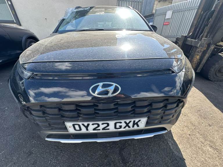 2022 HYUNDAI BAYON 1.0 TGDI 48V MHEV SE CONNECT 5DR DCT BREAKING FOR PARTS