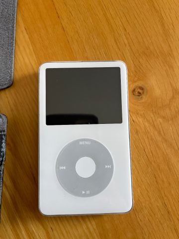 Apple iPod Classic 30GB - White, with Case and Cable | in Blackley