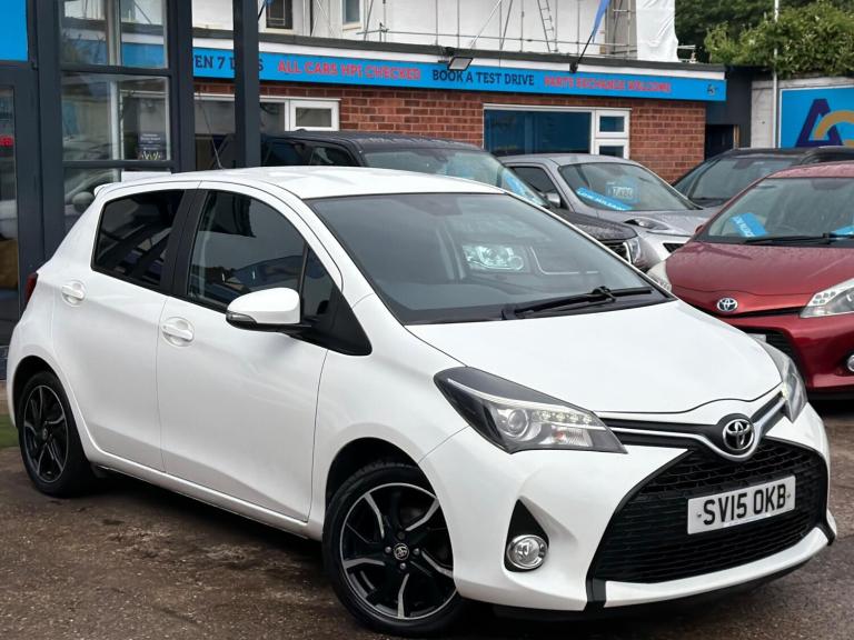 2015 Toyota Yaris 1.33 Dual VVT-i Sport Hatchback 5dr Petrol Manual Euro 5 Euro 5 (99 ps) HATCHBA...