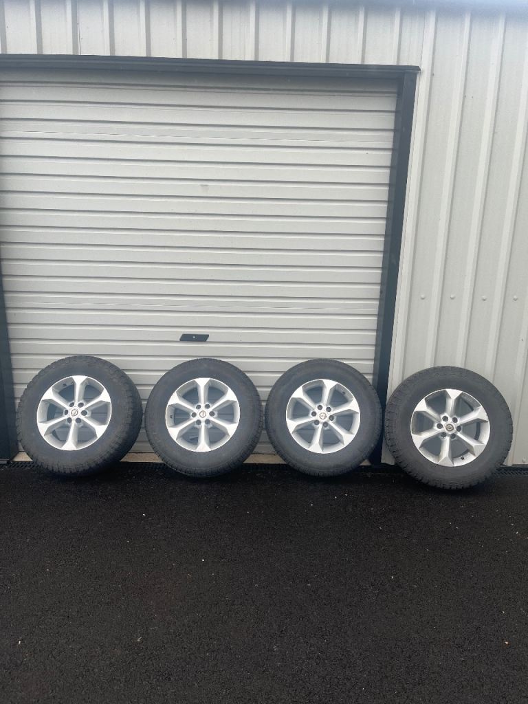Nissan Navara Wheels