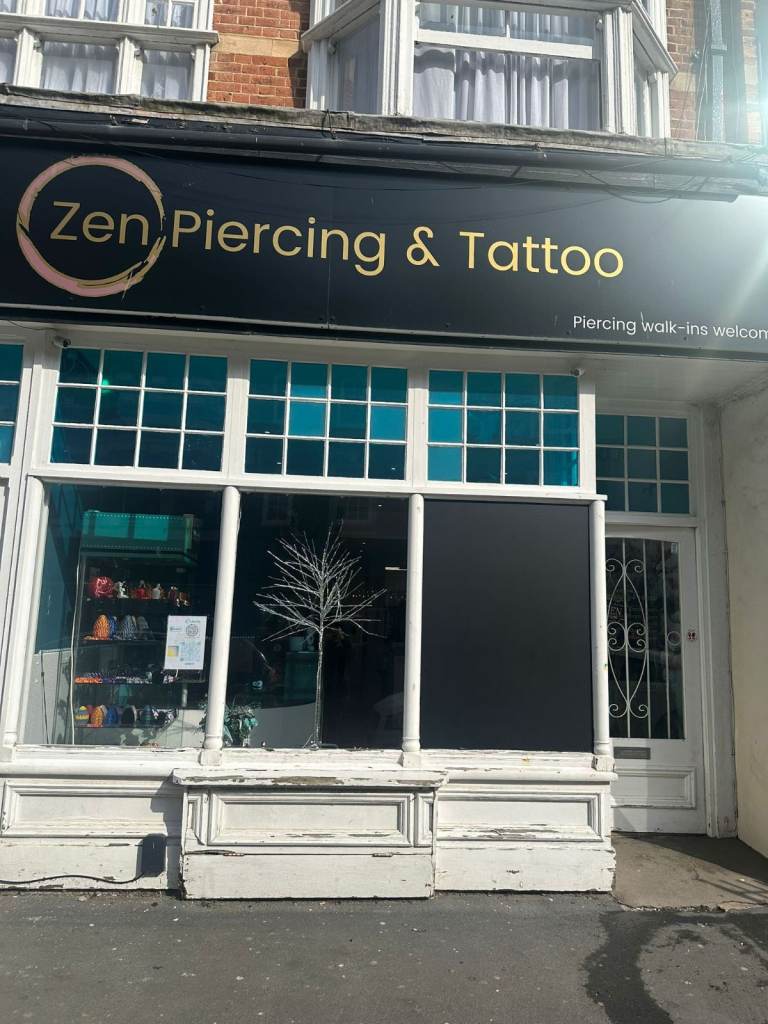 Retail shop to Rent £180 p/w -Bexhill-on-Sea -Direct from Landlord- No extra Fees