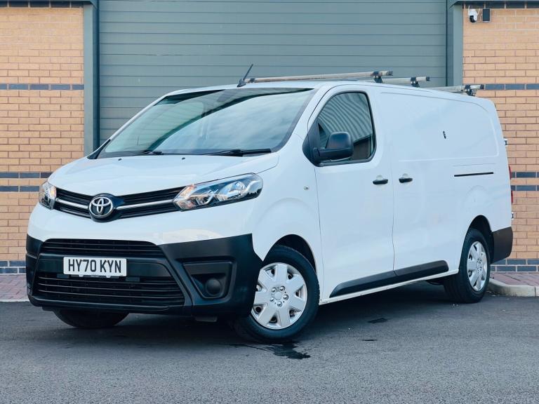 2021/70 TOYOTA PROACE ICON 2.0 120 L2H1 | NEW TIMING BELT & CLUTCH @ TOYOTA!