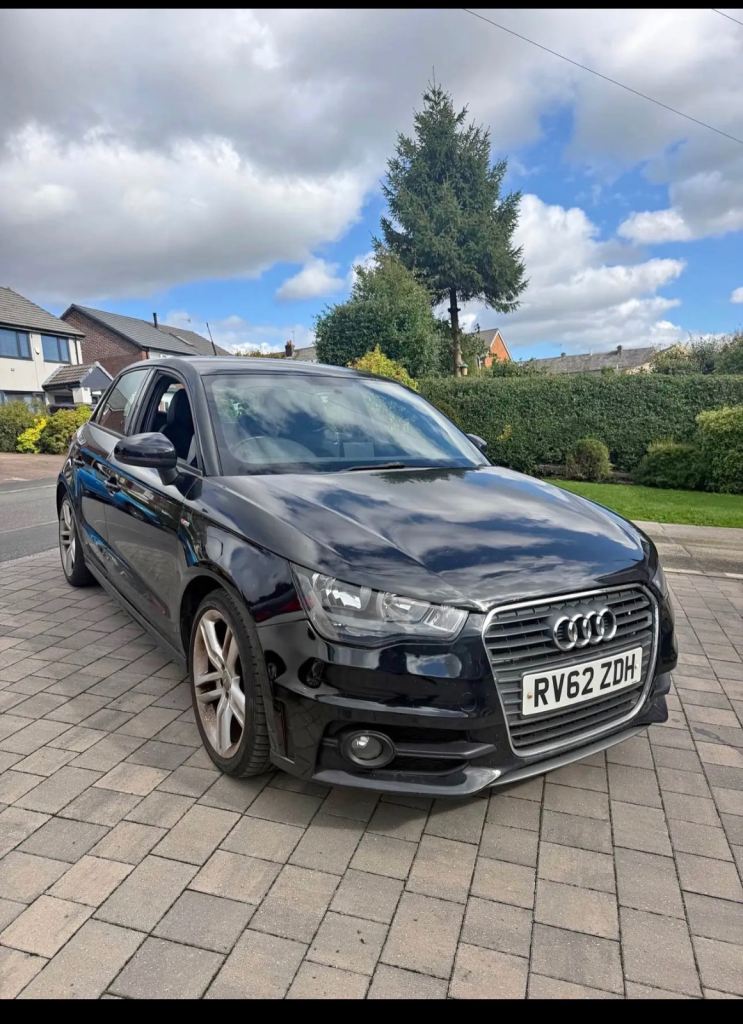 Audi, A1, Hatchback, 2012, Semi-Auto, 1390 (cc), 5 doors