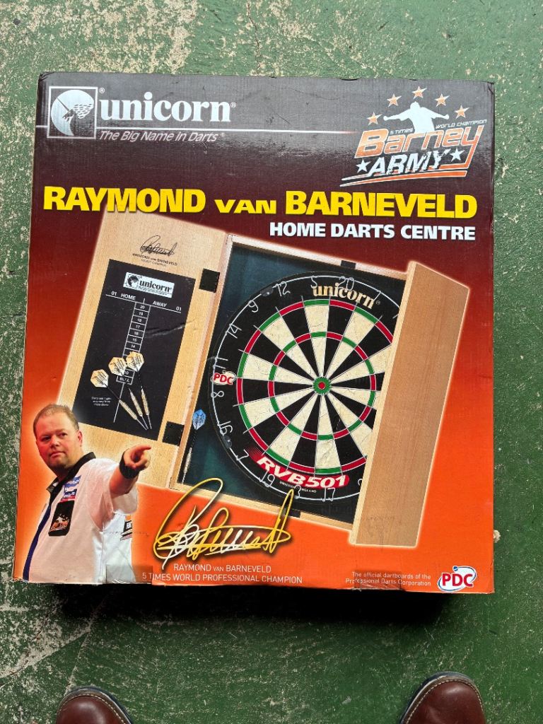 Unicorn Raymond Van Barneveld Home Darts Centre RVB501 - New in Box