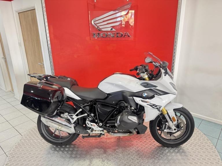 2023 '23' BMW R 1250 RS SE