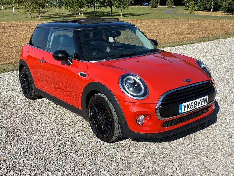 2018 MINI Hatch 1.5 Cooper II 3dr Auto HATCHBACK Petrol Automatic