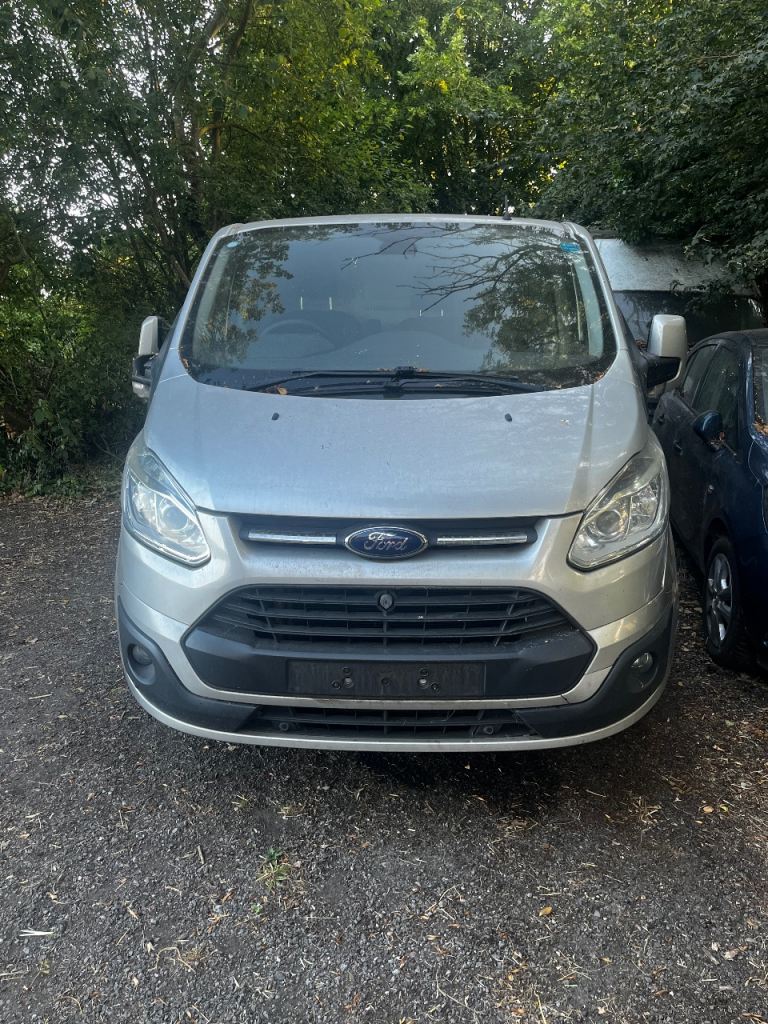 Ford transit custom 65 plate spares or repairs 