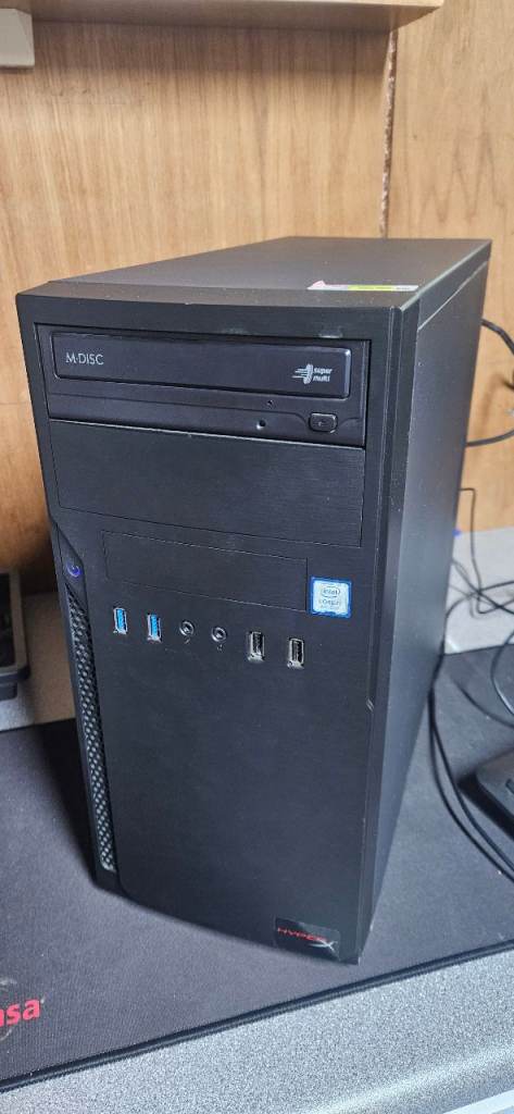 I7 deaktop computer 16gb of ram, 500gb hard drive windows 11