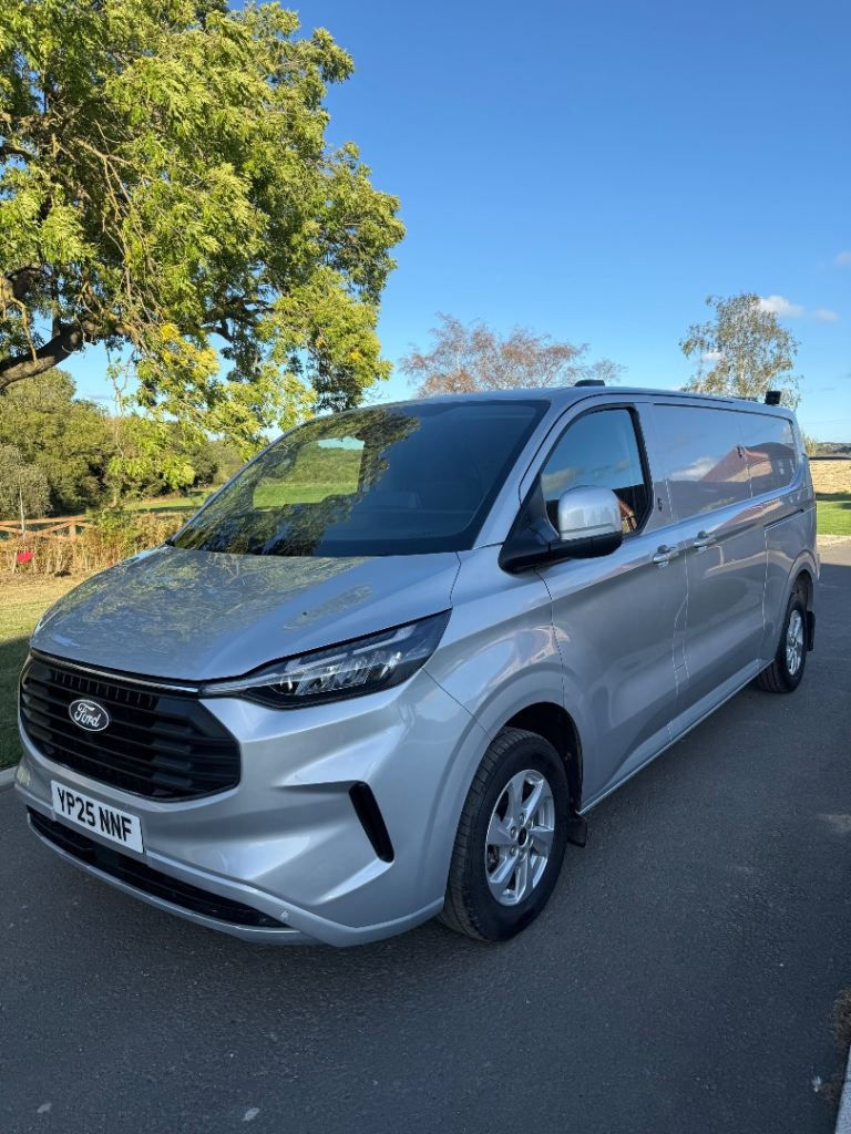 Ford Transit Custom Limited Edition 