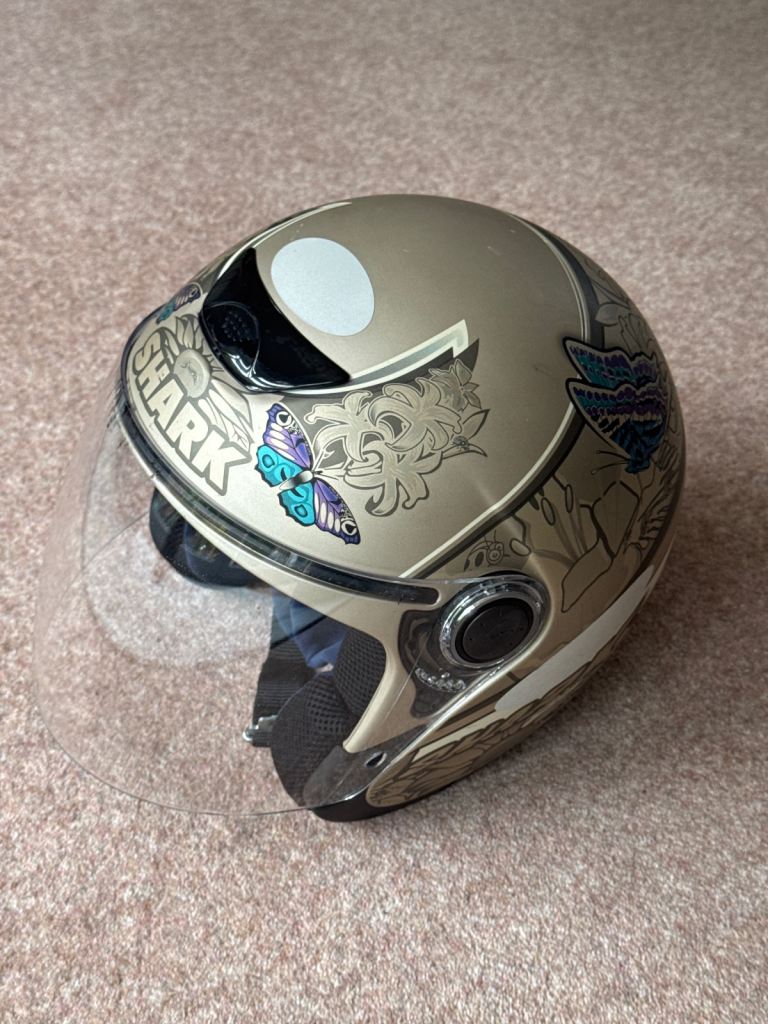 Shark motorbike helmet very little use