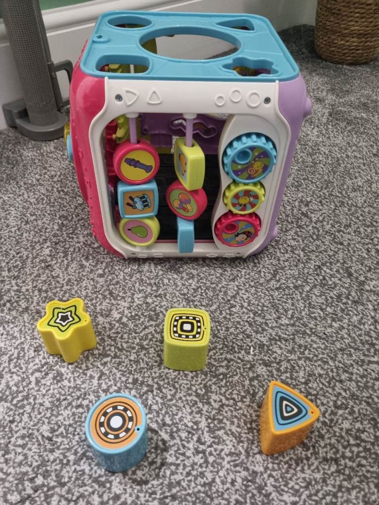 Vtech sort and discover activity cube