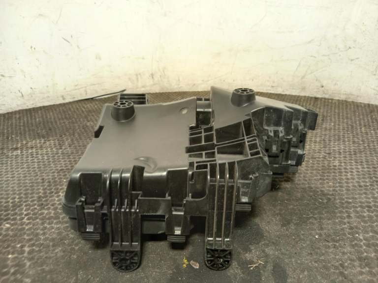 Nissan Qashqai Fuse Box 2014-2021