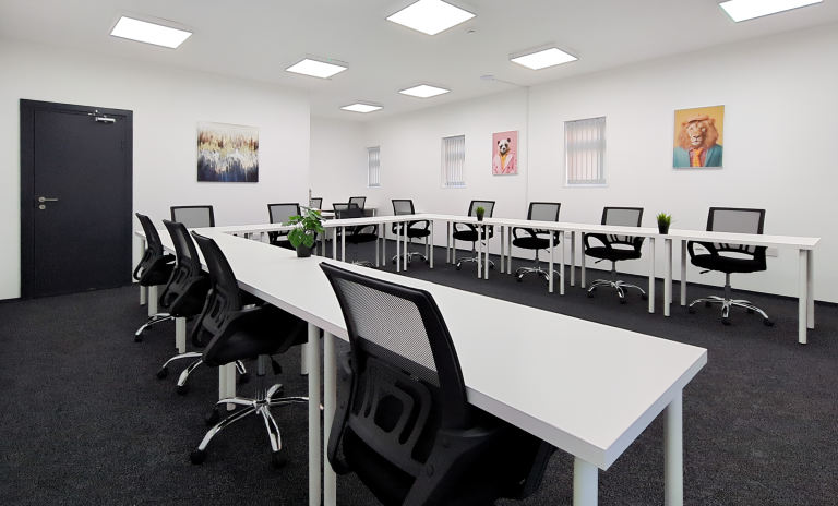Wakefield - WF27AZ \ Large Office for Rent Configured for Your Team