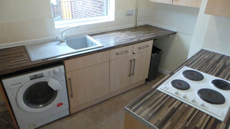 Studio apartment with separate kitchen and bathroom
