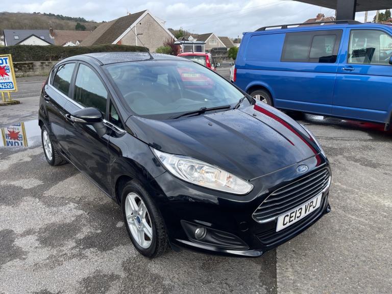 2013 Ford Fiesta 1.0 EcoBoost Zetec 5dr HATCHBACK Petrol Manual