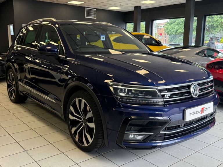 2017 Volkswagen Tiguan 2.0 Tiguan R-Line TDI BlueMotion Technology 4Motion Semi-Auto 4WD 5dr SUV ...