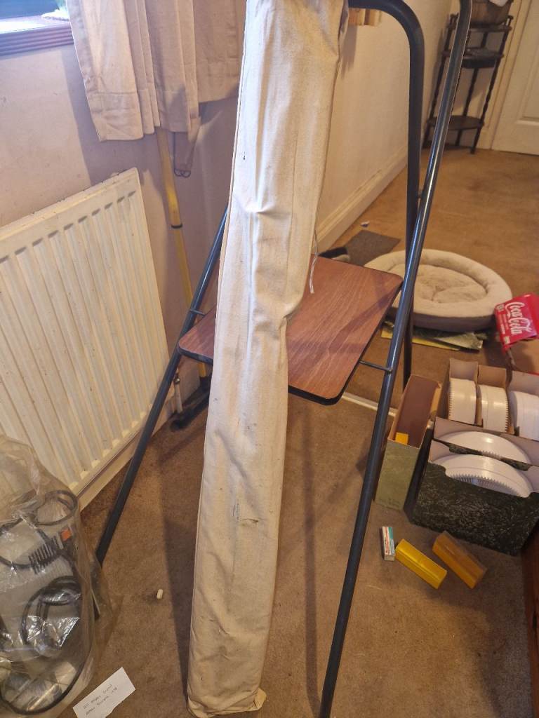 Hanimex slide projector