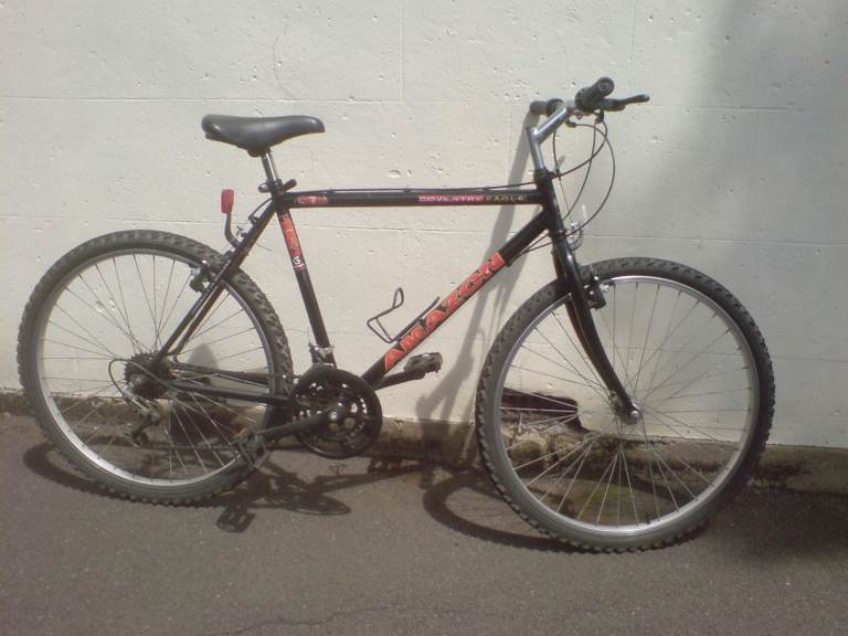 ADULT SIZE ALL TERRAIN BIKE IN EXCELLENT CONDITION