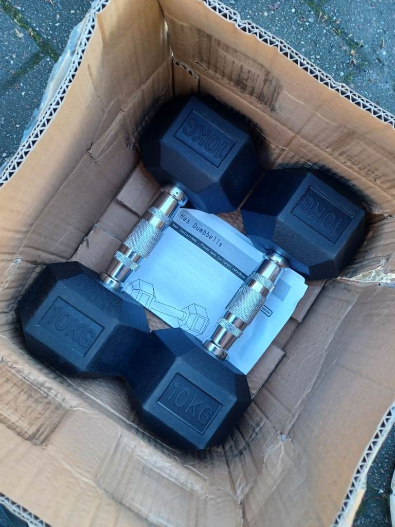 2 x 10KG RUBBER HEX DUMBBELLS WEIGHTS SET - Brand New & Boxed Up