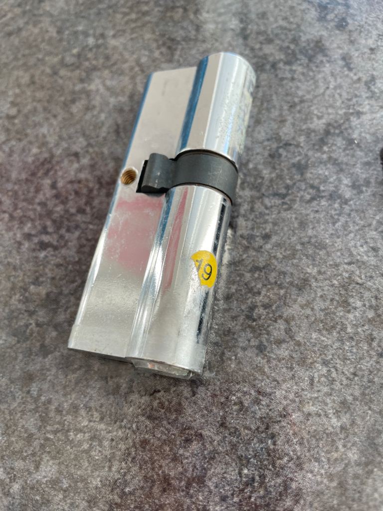 Set of External Door Locks with keys x 6 