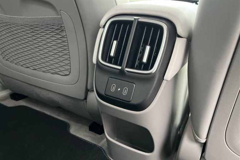 2025 Hyundai IONIQ 6 77.4kWh Ultimate Saloon 4dr Electric Auto (228 ps) Saloon Electric Automatic