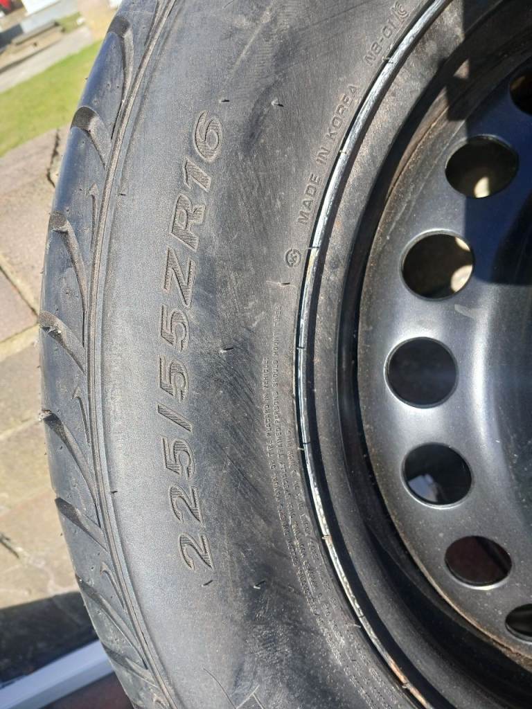 New 225 55 16 Tyre , bargain £20