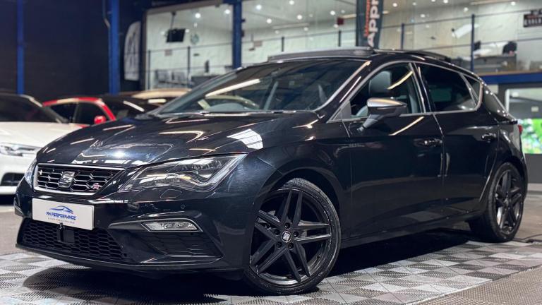 2020 SEAT Leon 1.5 TSI EVO FR Black Edition DSG Euro 6 (s/s) 5dr HATCHBACK Petrol Automatic