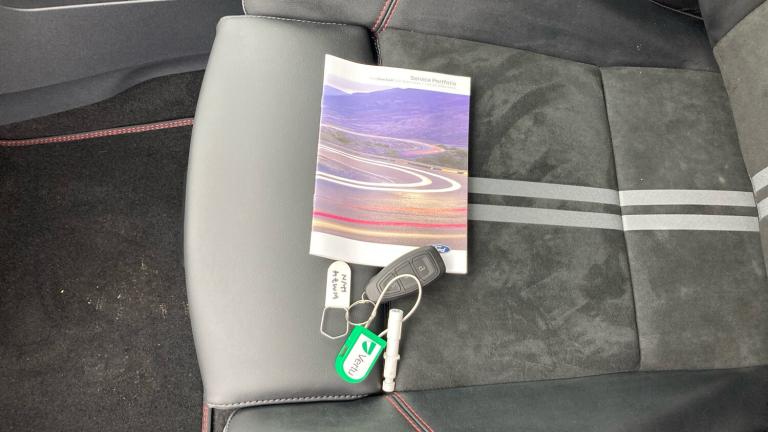 2024 Ford Puma 1.0 EcoBoost Hybrid mHEV ST 5dr DCT Petrol Hatchback Hatchback Petrol Automatic