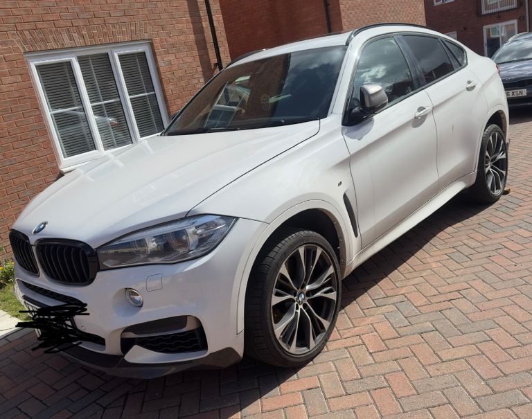 BMW, X6, Coupe, 2016, Semi-Auto, 2993 (cc), 4 doors