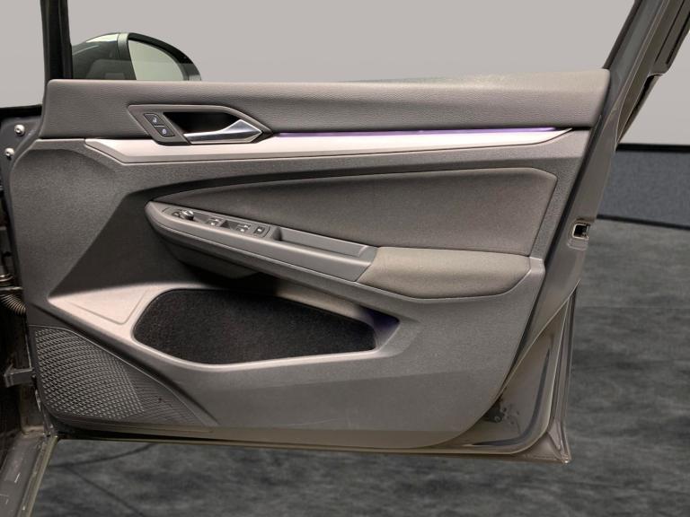 2022 Volkswagen Golf 1.5 TSI Life Hatchback 5dr Petrol Manual Euro 6 (s/s) (130 ps) - KEYLESS ST ...