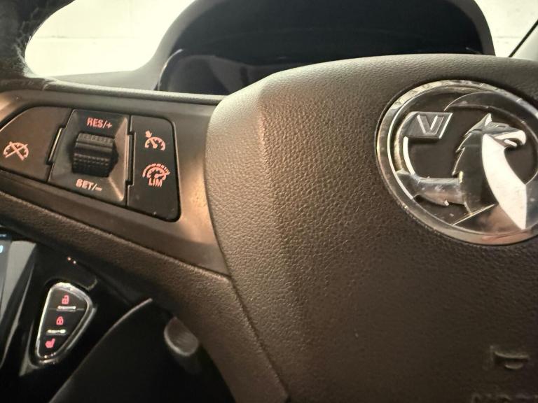 2017 Vauxhall Corsa 1.4i ecoFLEX Energy Euro 6 5dr (a/c) HATCHBACK Petrol Manual