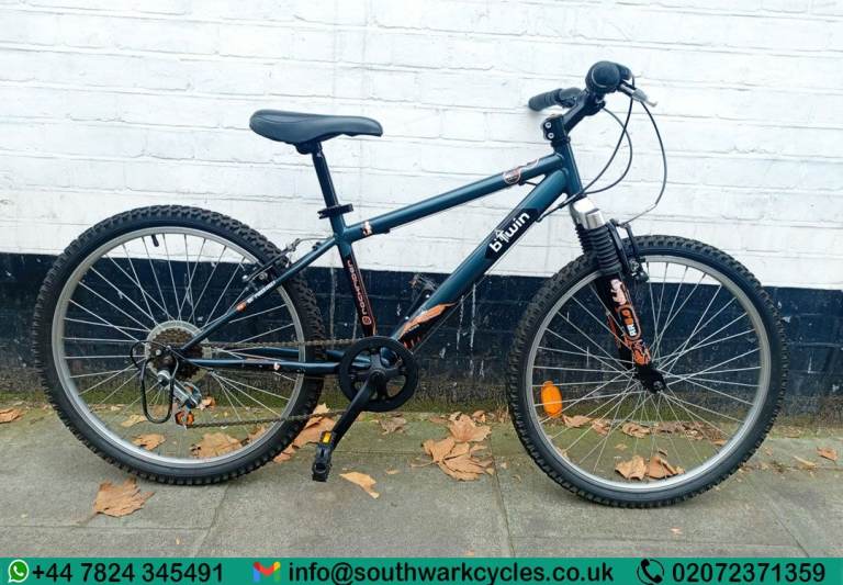 Btwin 24 Junior bike