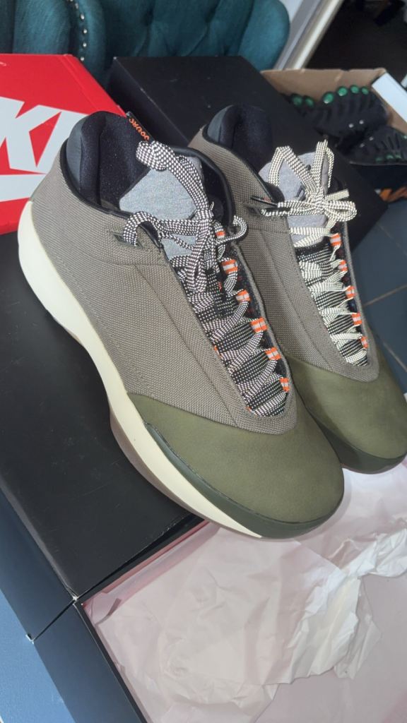 Air jordan 40 olive green - SIZE 11.5&7uk