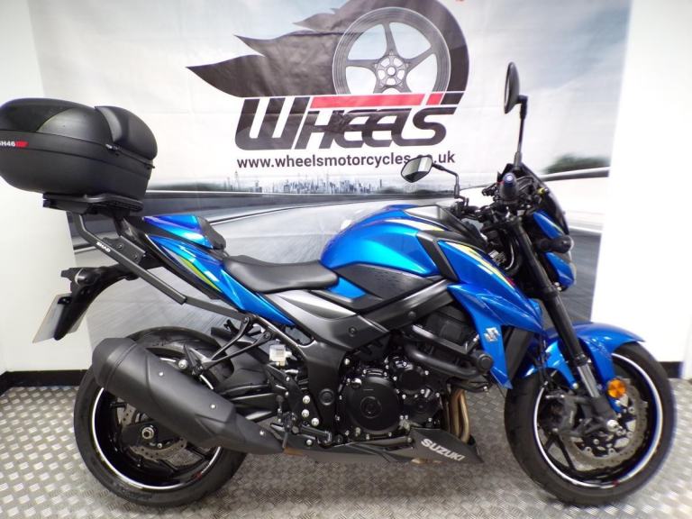 2020 SUZUKI GSX-S750 WITH ONLY 3844 MILES FROM NEW