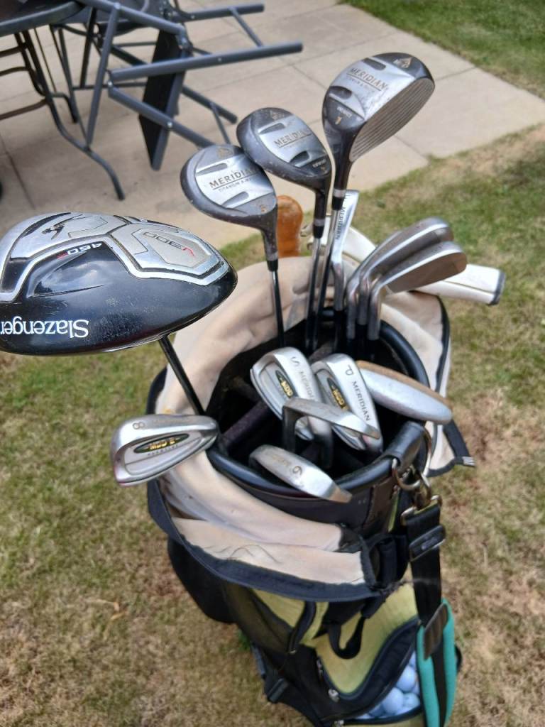 Golf Club Set with Bag – Reasonable Condition