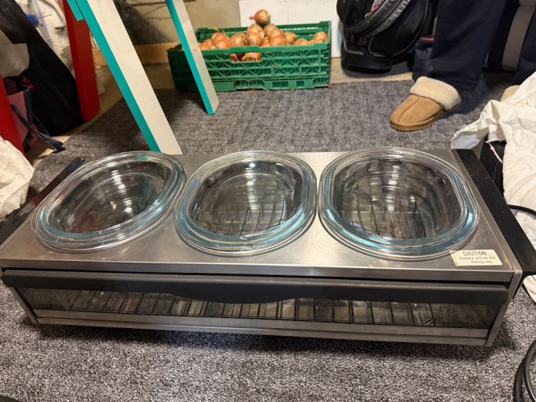 CATERLITE Food Warmer with 3 Round Dishes