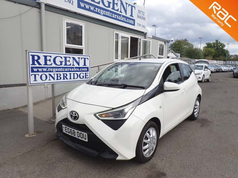 2019 Toyota Aygo 1.0 VVT-i x-play Hatchback 5dr Petrol Manual Euro 6 (71 ps)