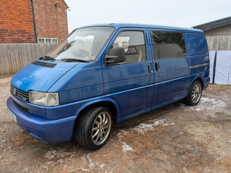 Volkswagon Transporter T4 Caravelle Camper Van