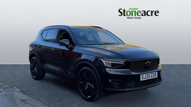 2025 Volvo XC40 2.0 B4P Plus Black Edition 5dr Auto ESTATE PETROL Automatic