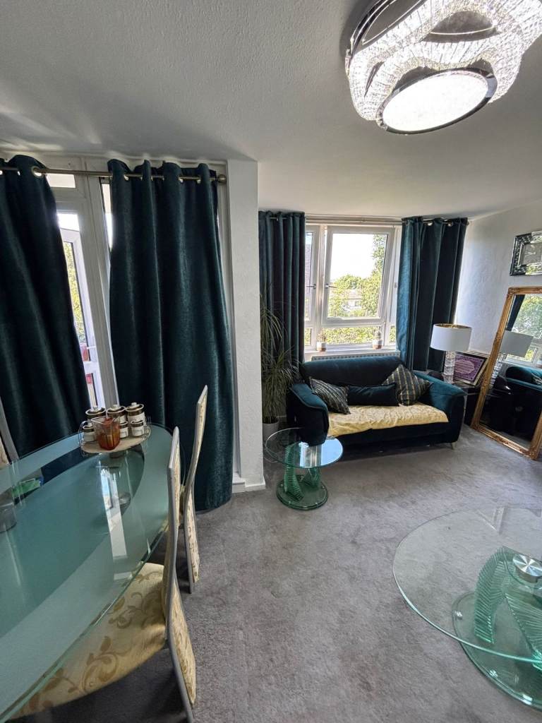 Spacious Studio Room