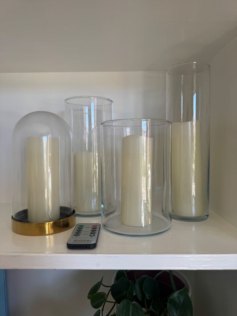 Set of 4 battery powered candles with remote