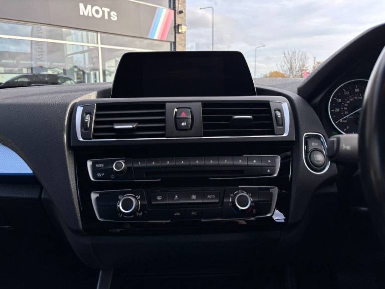 2015 BMW 1 Series 118i [1.5] M Sport 5dr Step Auto HATCHBACK PETROL Automatic