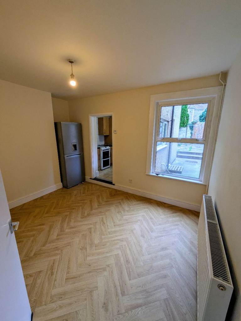 3 Bed House Kingswood BS15 1SH