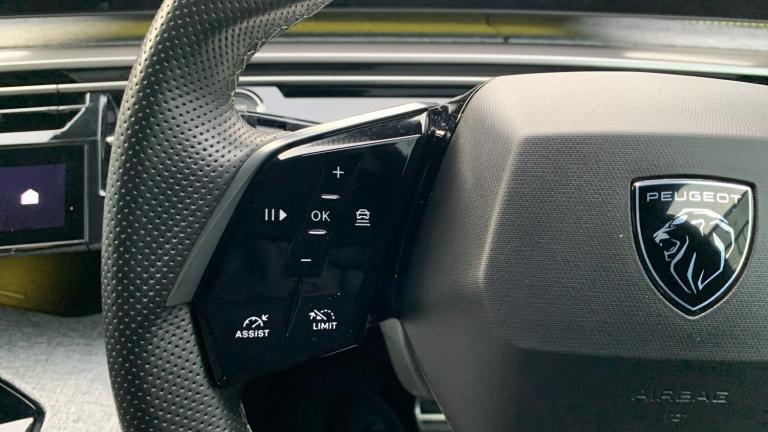 2025 Peugeot 3008 1.2 HYBRID GT SUV 5dr Petrol Hybrid e-DSC6 Euro 6 (s/s) (136 ps) SUV Hybrid Aut...