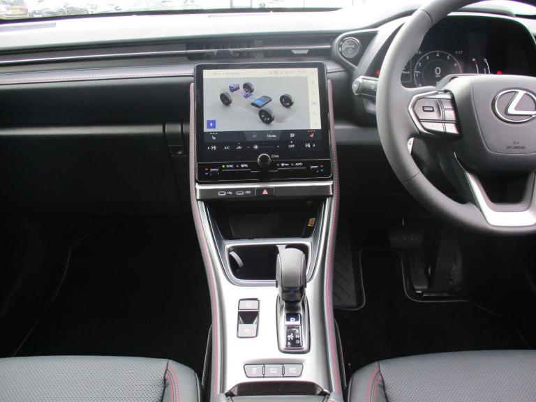 2025 Lexus LBX 1.5 VVT-iE Premium SUV 5dr Petrol Hybrid E-CVT Euro 6 (s/s) (136 ps) HATCHBACK Pet...