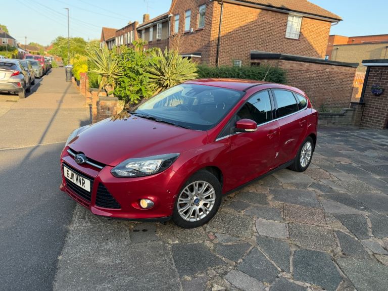 Ford, FOCUS, Hatchback, 2011, Manual, 1596 (cc), 5 doors
