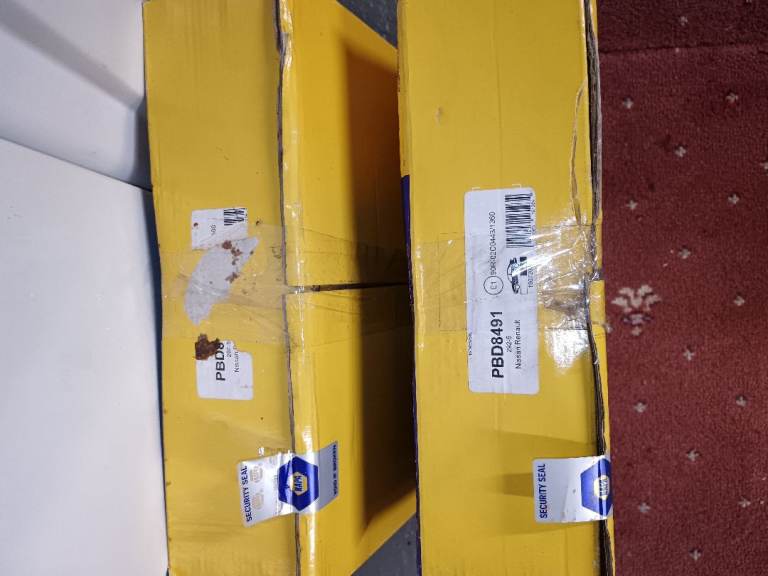 Nissan qashqai rear brake discs