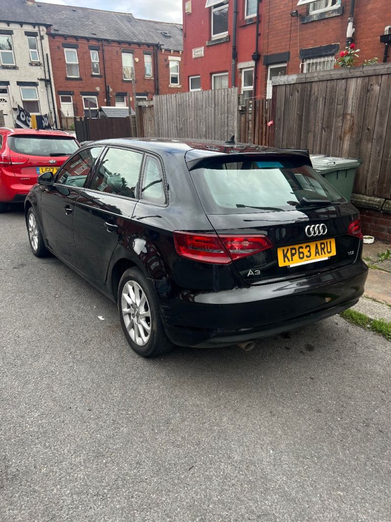 Audi, A3, Hatchback, 2013, Manual, 1598 (cc), 5 doors